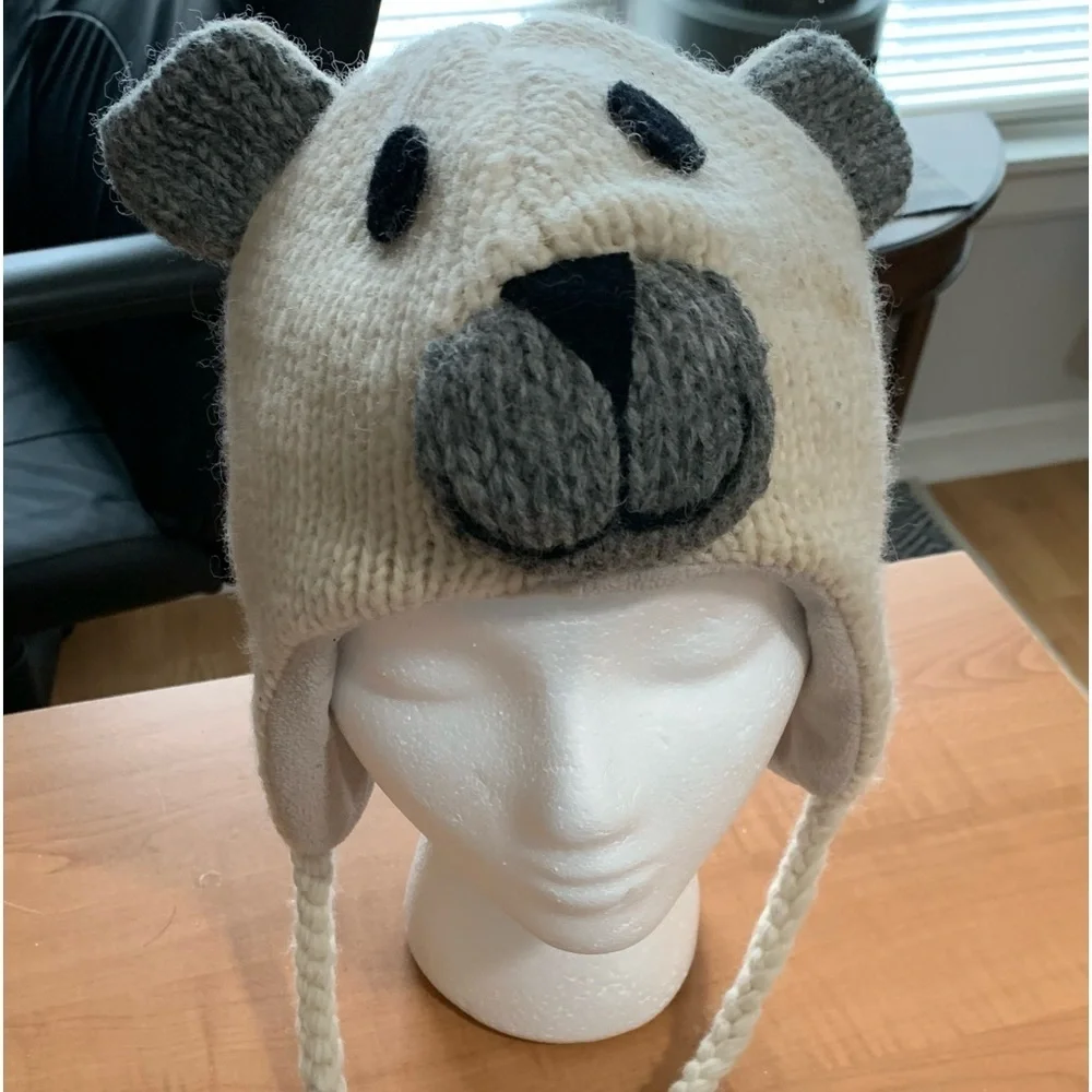 Child’s hat City hunter brand one size fits most